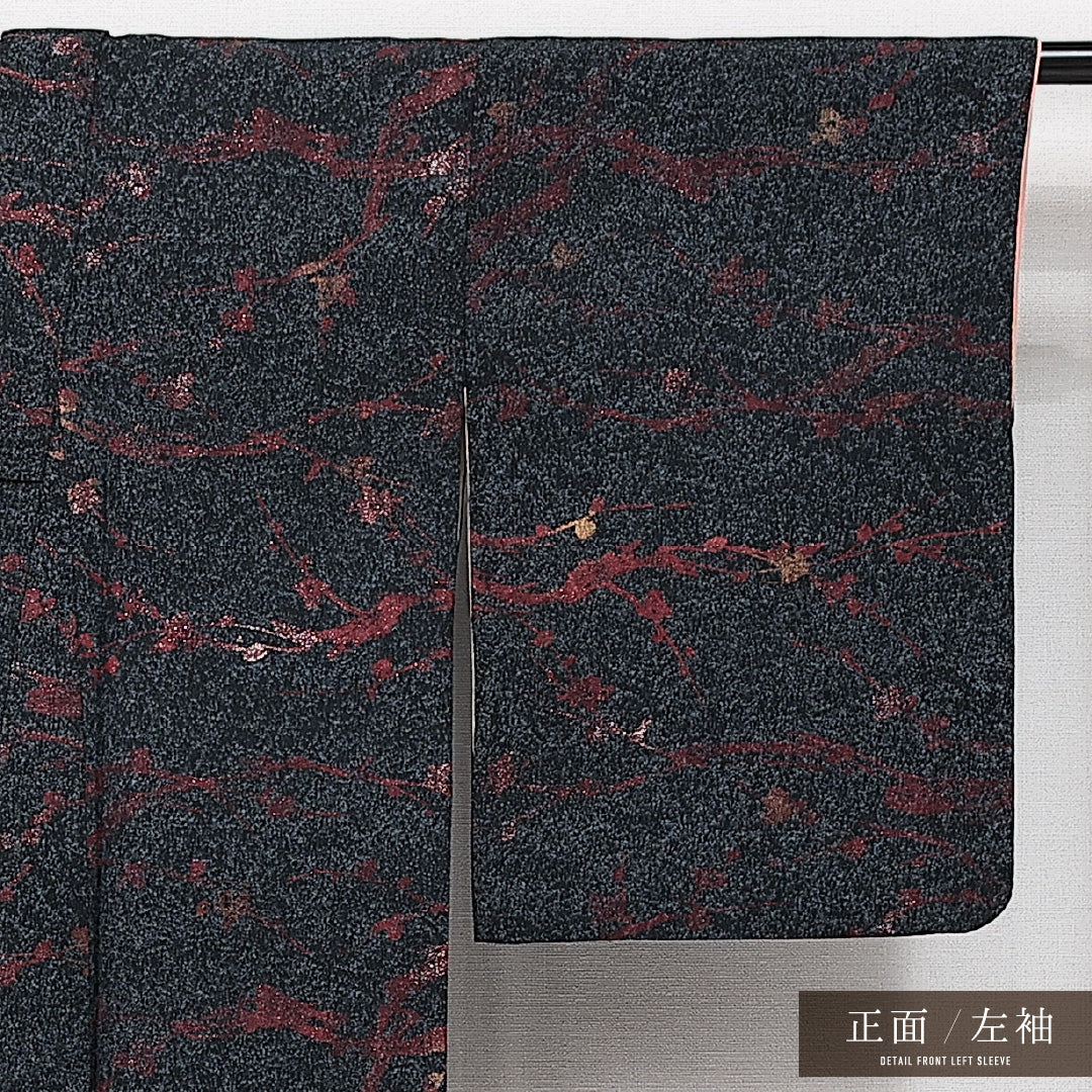 アンティーク お召 袷 身丈145cm 裄丈60cm 正絹 Aランク バチ衿 XSサイズ 漆糸 植物柄 紺系 RP 1222-14312