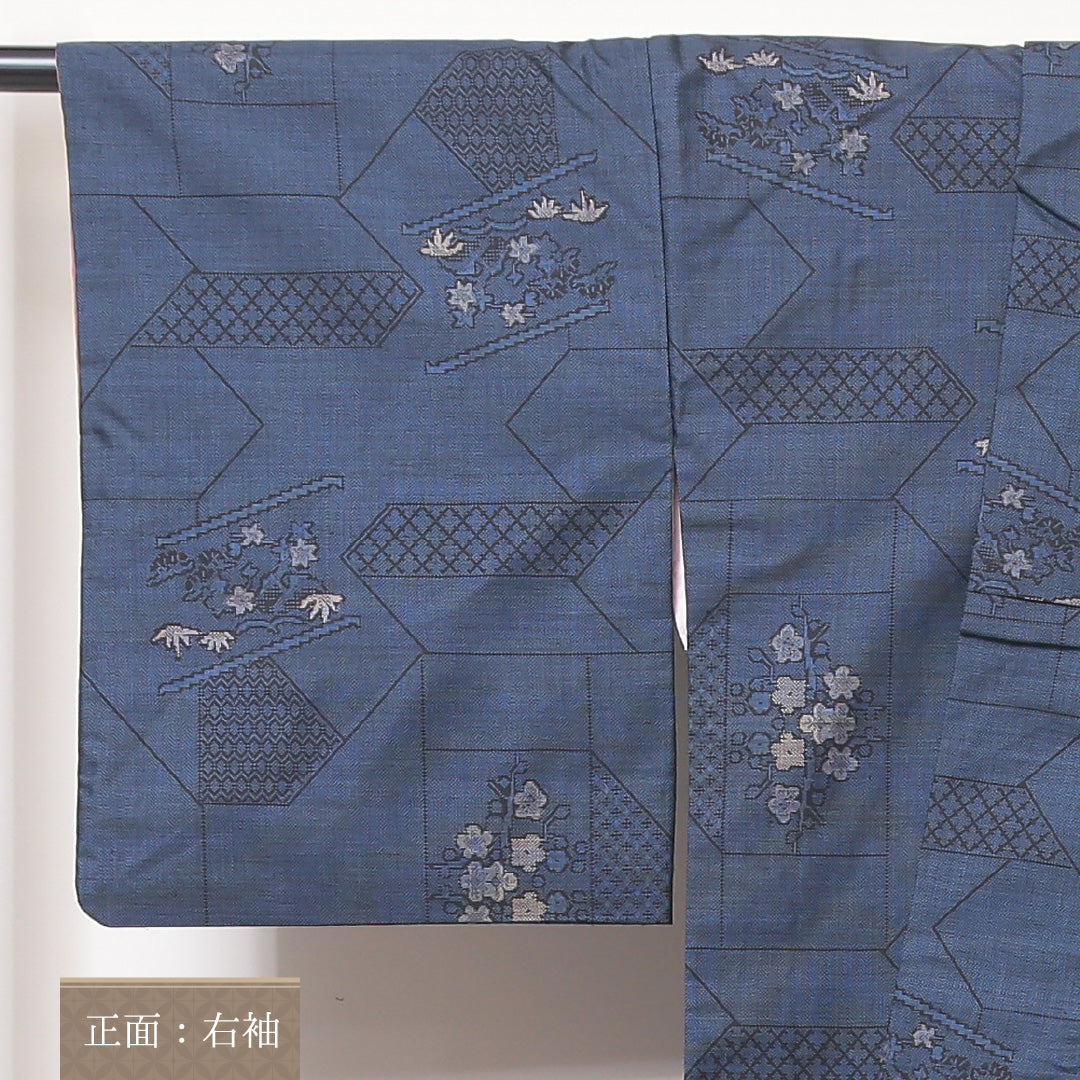 大島紬 袷 身丈164cm 裄65cm 正絹 矢絣 花柄 紺系 Aランク 1216-01055