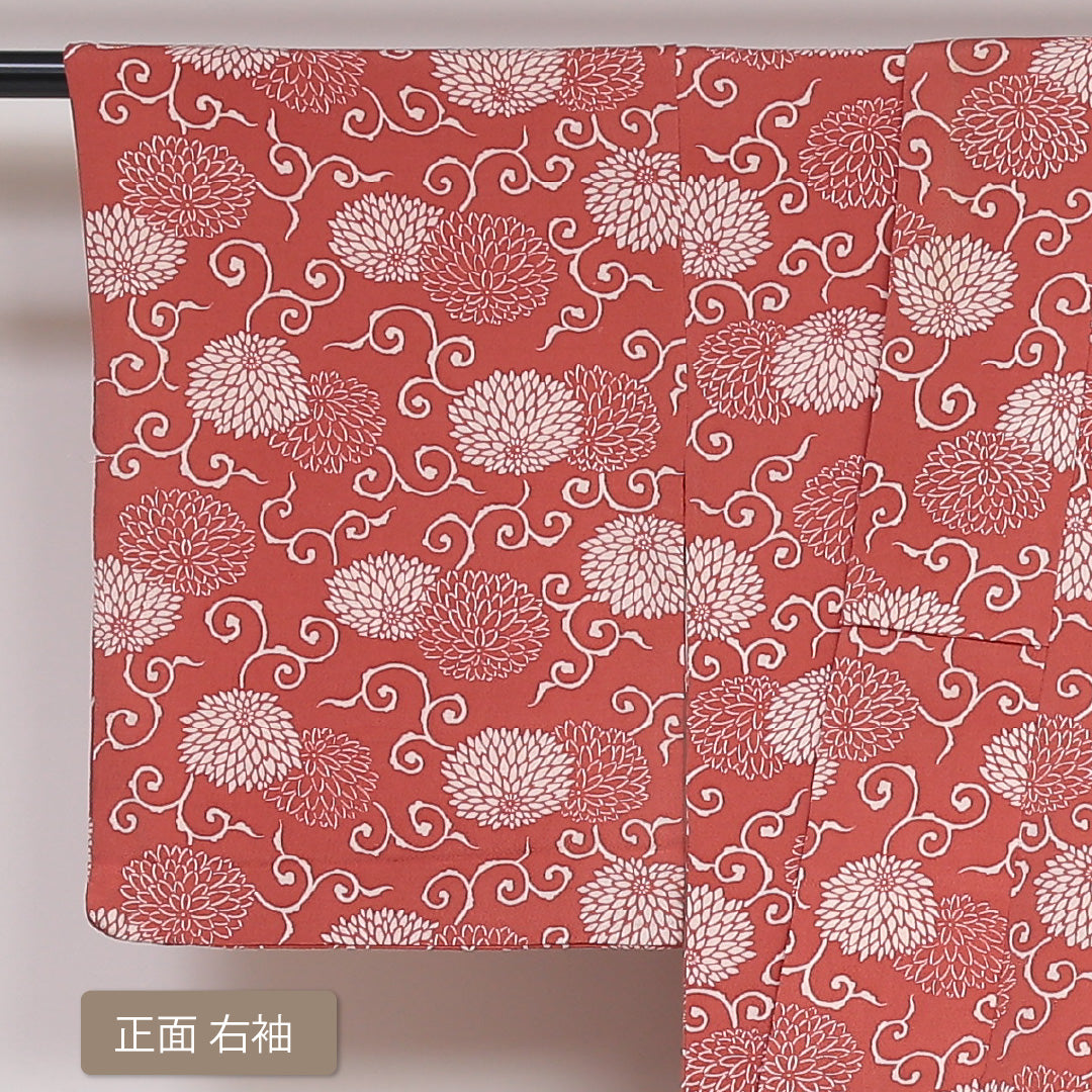 小紋 袷 身丈153cm 裄丈63cm 正絹 Sランク Sサイズ 広衿 インフォーマル ちりめん 唐草 菊 朱系 1215-01729