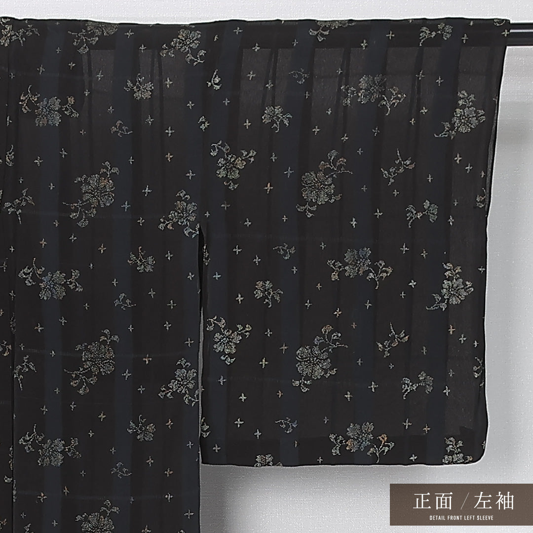 夏物 小紋 紗 身丈144cm 裄丈62cm 正絹 Sランク インフォーマル バチ衿 XSサイズ 花柄 黒系 RP 1221-12406