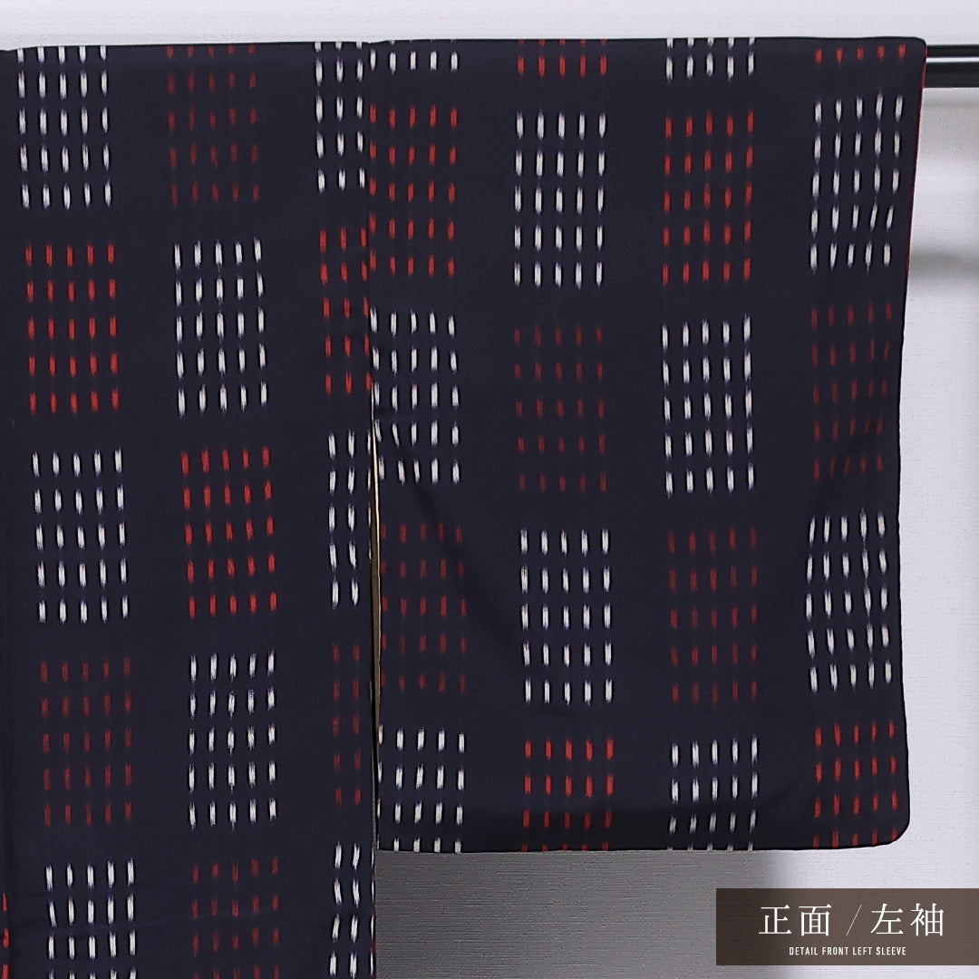 お召 袷 身丈149cm 裄丈62cm 正絹 Cランク インフォーマル バチ衿 XSサイズ 創作柄 紺系 HP 1222-11843