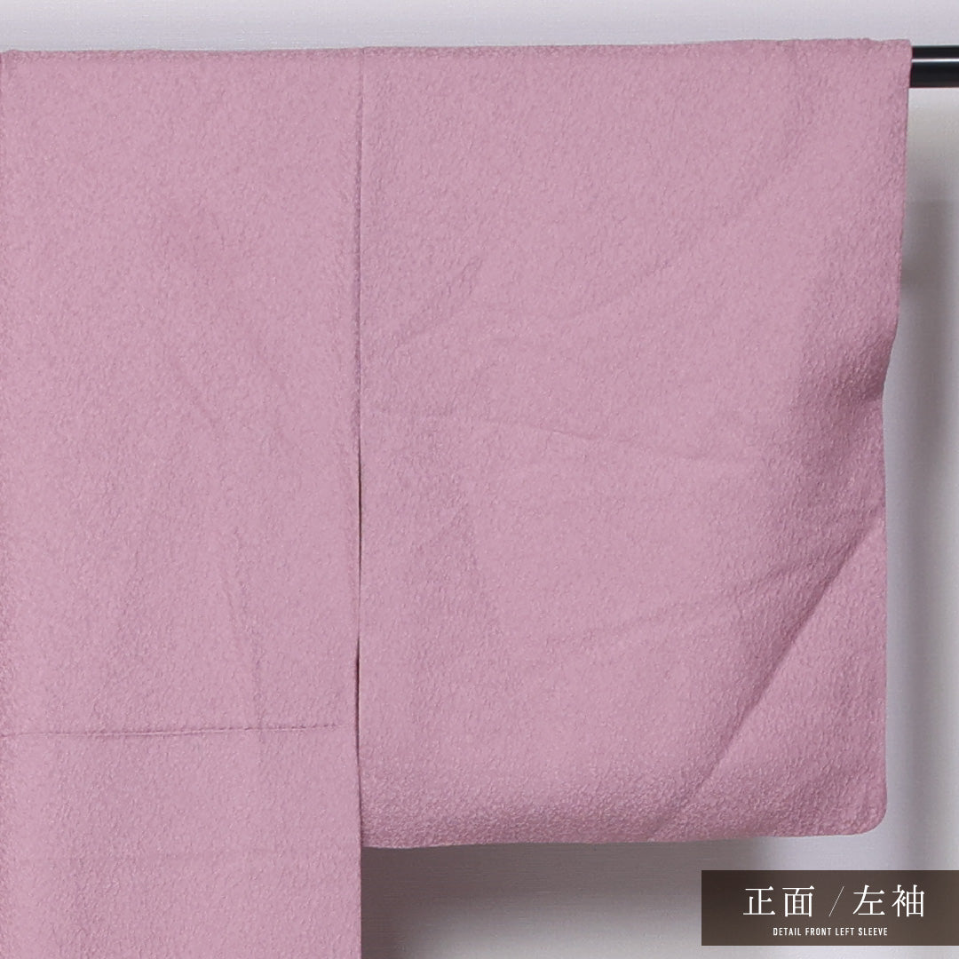 色無地 袷 身丈154cm 裄丈63cm 正絹 Bランク 一つ紋 (五三桐) セミフォーマル 広衿 Sサイズ ふくれ織 無地 ピンク系 M4 1219-11429