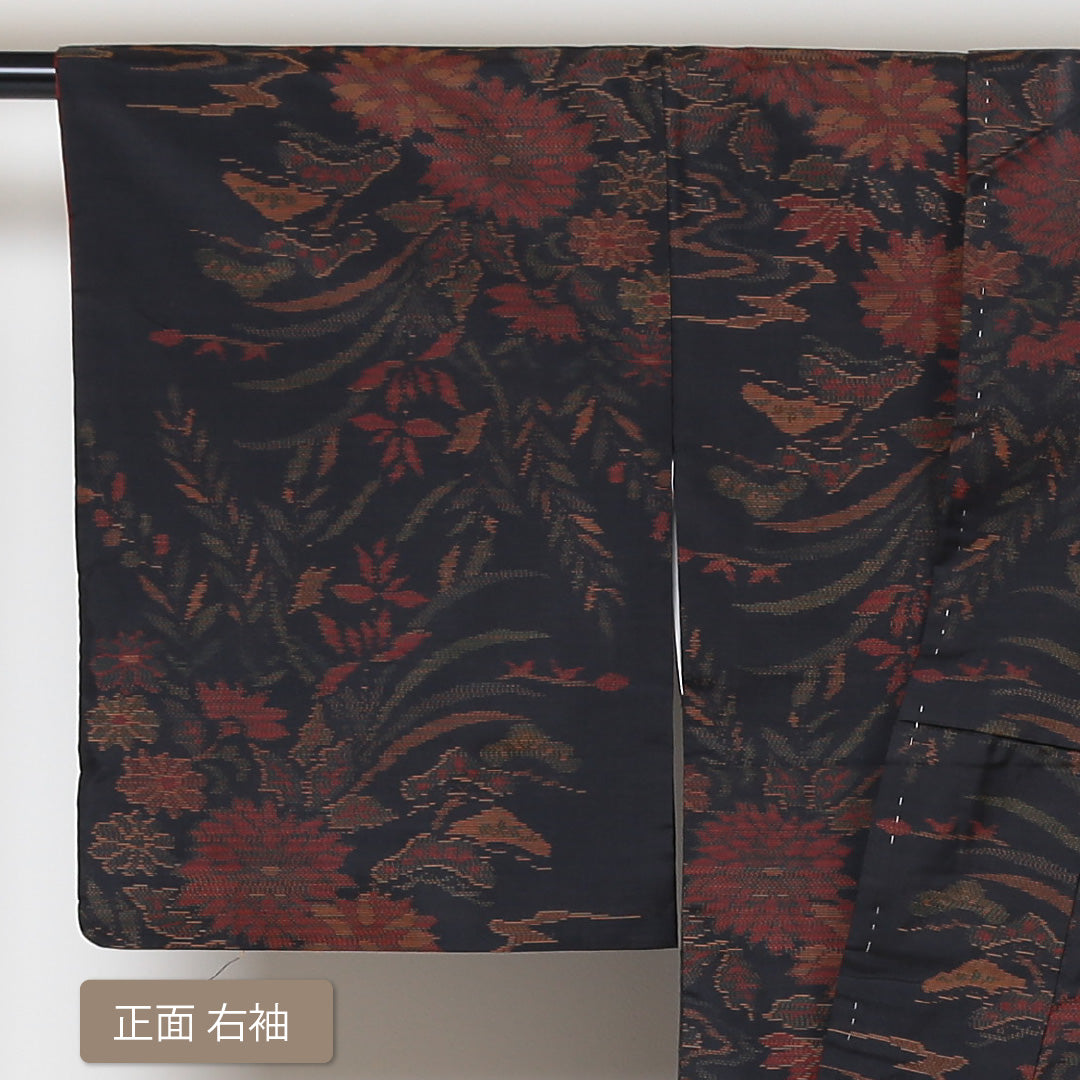 大島紬 袷 身丈156cm 裄丈62cm 正絹 Sランク インフォーマル 広衿 Mサイズ 緯総絣 花柄 黒系 RP 1223-03010