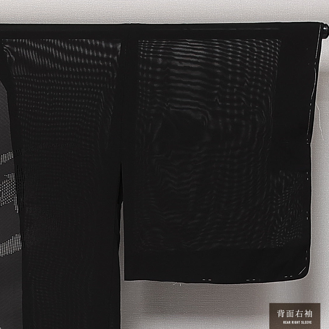 未使用品 黒羽織 絽 身丈80cm 裄丈65cm Sランク 正絹 Mサイズ インフォーマル しつけ糸 もじり織 鉄線 上品 落ち着き 黒系 1217-13849