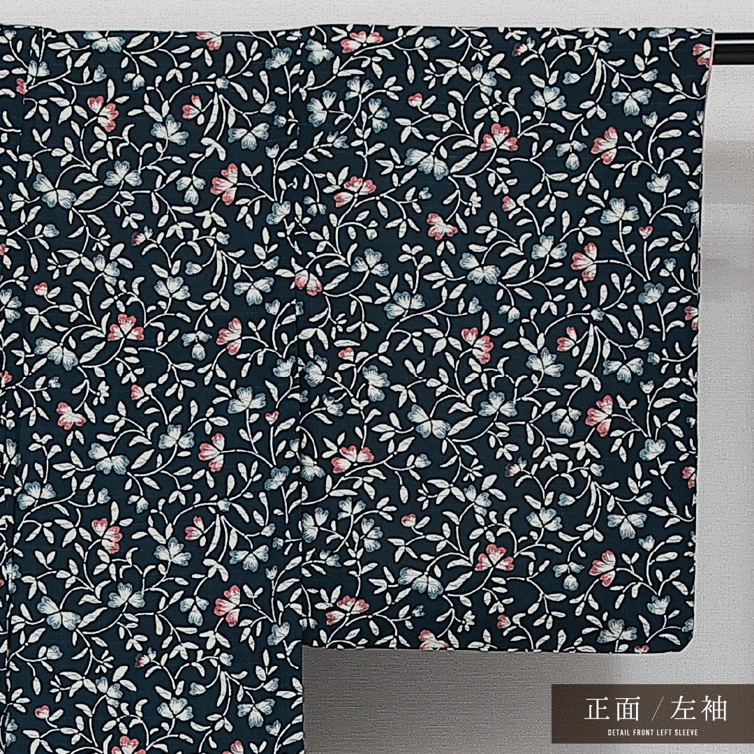 小紋 袷 身丈142cm 裄丈61cm 正絹 Aランク インフォーマル バチ衿 XSサイズ 花柄 紺系 RP 1221-14300