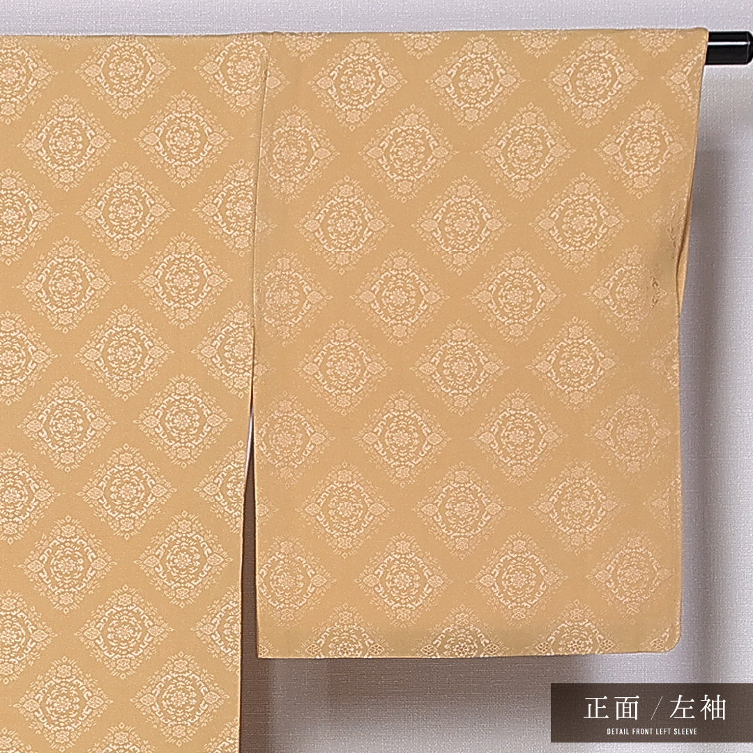 色無地 袷 身丈163cm 裄丈64cm 正絹 Bランク 一つ紋 (中陰蔦) セミフォーマル 広衿 Lサイズ アラベスク文様 黄系 HP 1219-11229