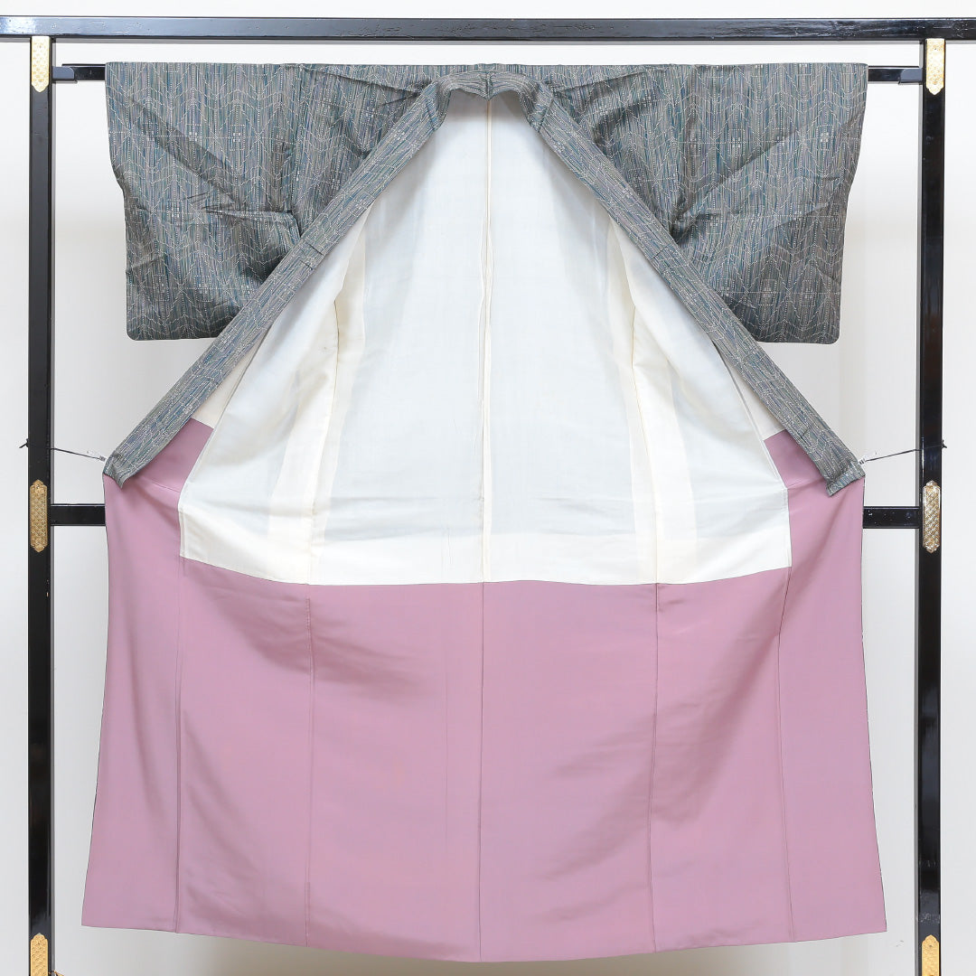 紬 袷 身丈152cm 裄丈63cm 正絹 Aランク Sサイズ バチ衿 カジュアル 幾何学柄 グレー系 多色系 1216-00468