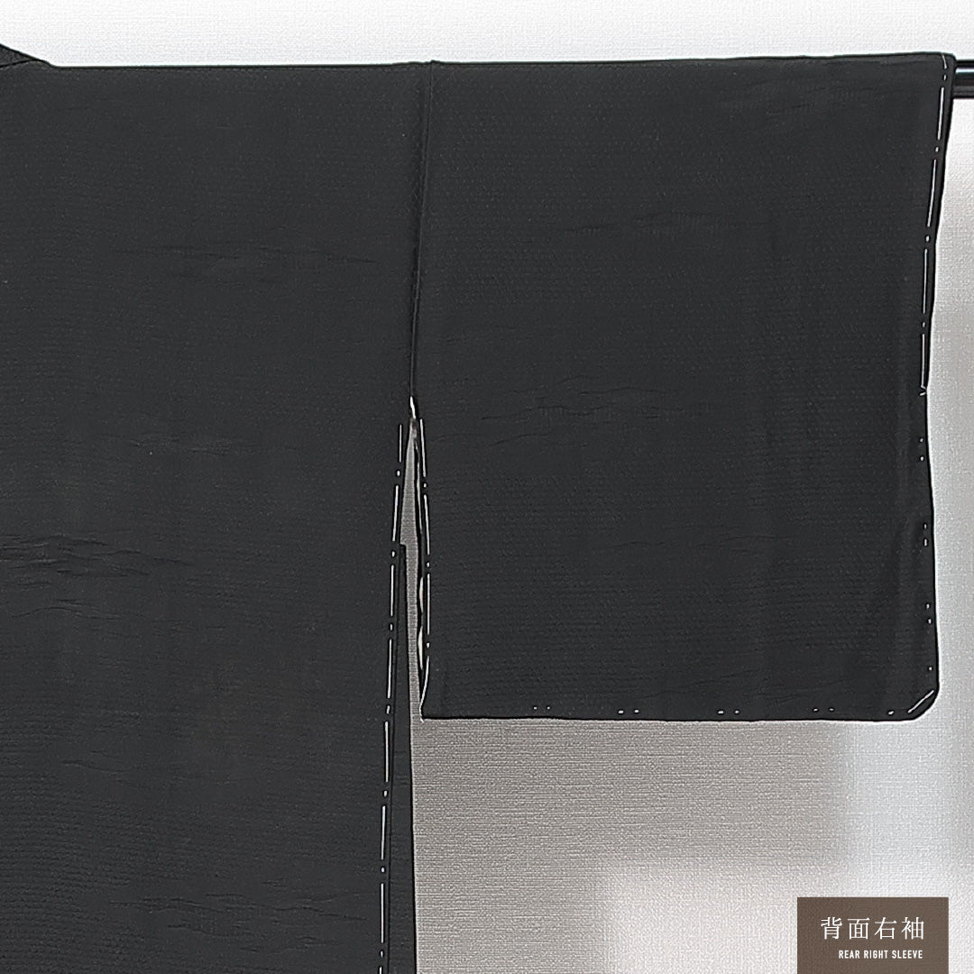 黒羽織 袷 身丈78cm 裄丈65cm 正絹 Aランク Mサイズ 一つ紋(梅鉢) セミフォーマル 織り出し 風景柄 黒系 1217-14752