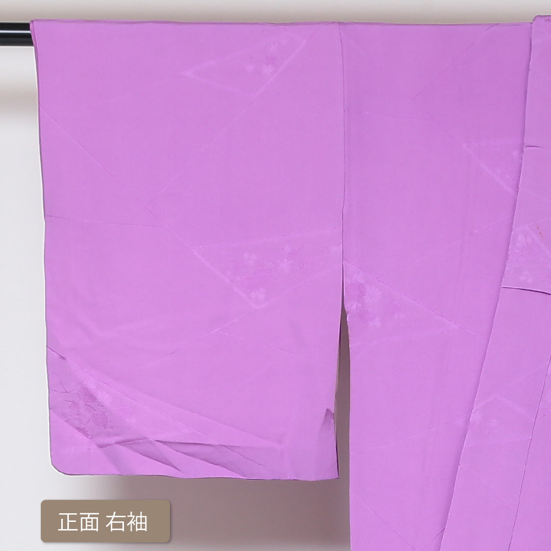 アンティーク 色無地 袷 身丈156cm 裄丈62cm 正絹 Bランク 一つ紋 (五三桐) 紋意匠 (花柄) バチ衿 Mサイズ ピンク系 M4 1219-05157