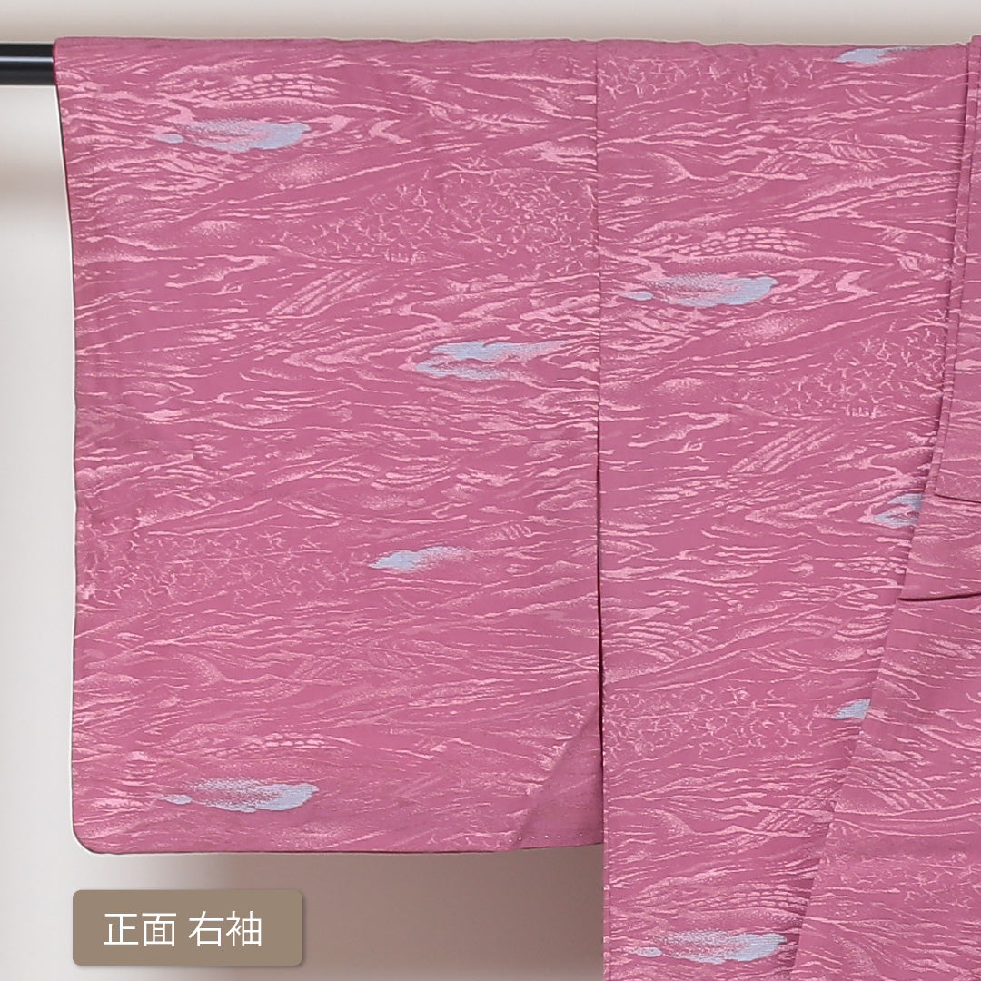 お召 袷 身丈149cm 裄丈62cm 正絹 Aランク インフォーマル 広衿 XSサイズ 幾何学柄 ピンク系 RP 1222-03031