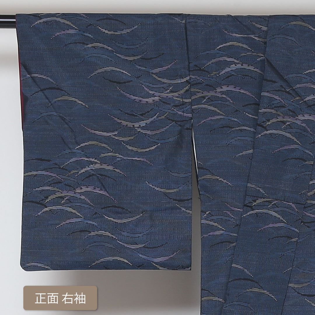 大島紬 袷 身丈155cm 裄丈63cm 正絹 Sランク インフォーマル 広衿 Mサイズ 緯総絣 芝草 紺系 RP 1223-03040