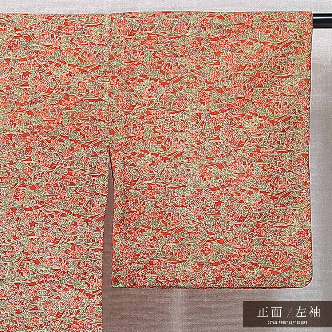洗える着物 木綿の小紋 単衣 身丈162cm 裄丈65cm 木綿 Sランク インフォーマル 広衿 Lサイズ 肩当て 菊 笹 赤系 RP 1221-14776
