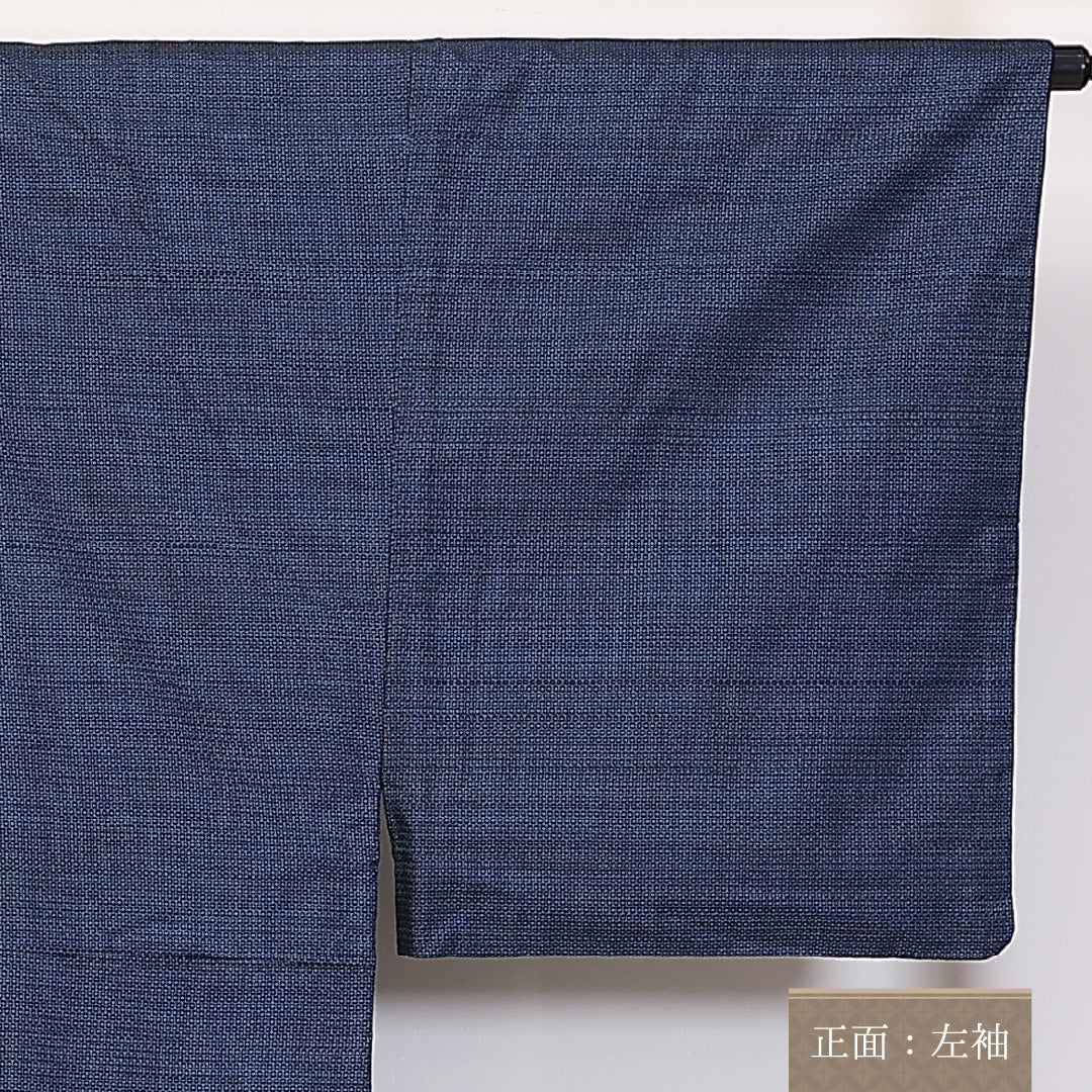 アンサンブル 男着物 (本場大島紬) 袷 身丈147cm 裄丈70cm 正絹 Aランク インフォーマル 棒衿 Lサイズ 証紙 亀甲 紺系 M4 1224-06234