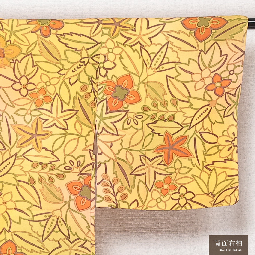 未使用品 羽織 袷 身丈81cm 裄丈64cm 正絹 Nランク カジュアル Mサイズ 紐あり しつけ糸 花柄 楓 黄系 RP 1232-13908