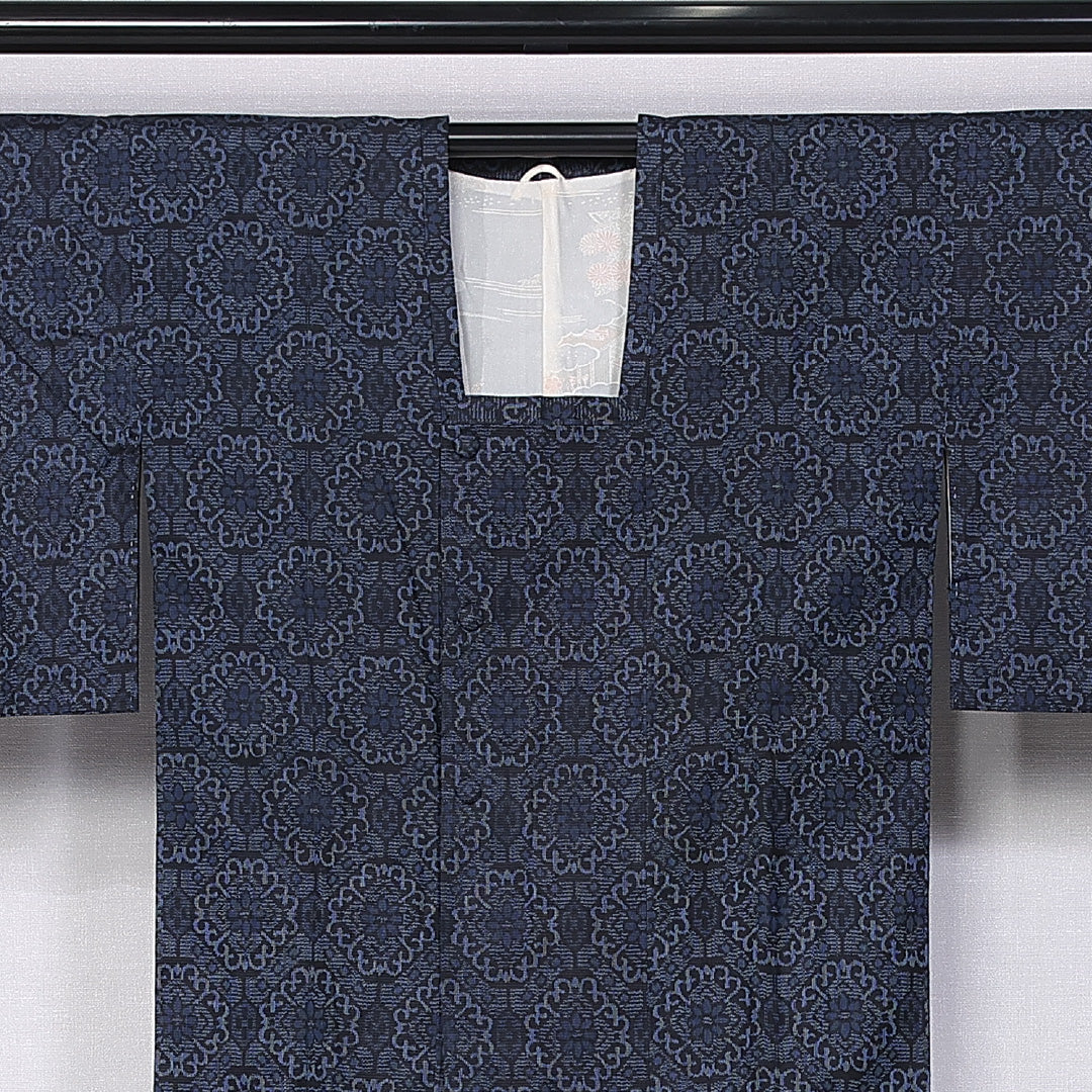 道行コート (大島紬) 袷 身丈87cm 裄丈63cm 正絹 Sランク インフォーマル Sサイズ ポケットあり 花菱 紺系 RP 1237-10767