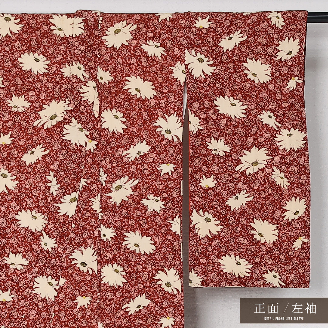 アンティーク 小紋 袷 身丈140cm 裄丈56cm 正絹 Aランク バチ衿 XSサイズ 菊 唐菊 赤系 M4 1221-12506