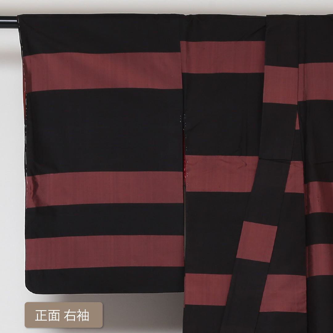 大島紬 袷 身丈158cm 裄丈64cm 正絹 Aランク インフォーマル バチ衿 Mサイズ 緯総絣 創作柄 黒系 PO 1223-03077