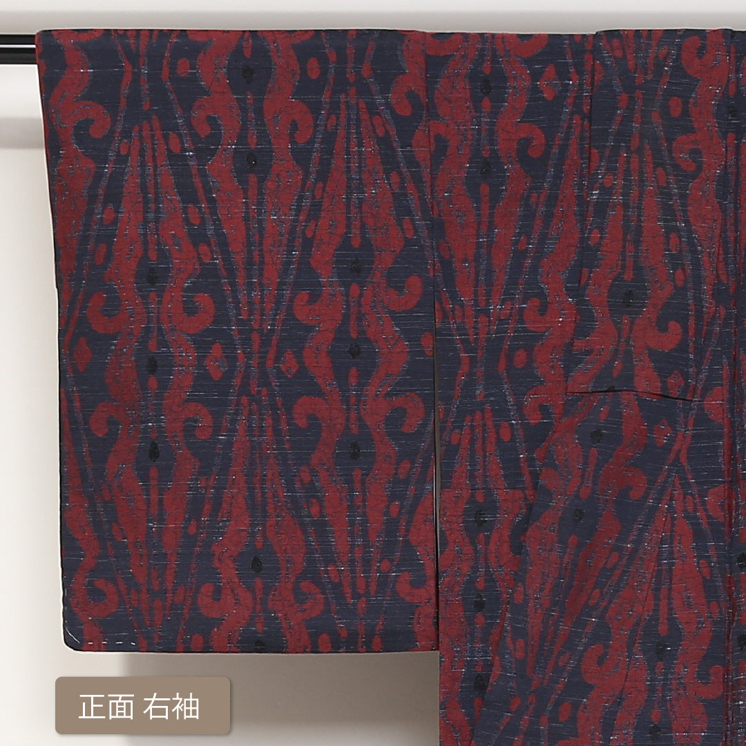 お召 袷 身丈153cm 裄丈62cm 正絹 Sランク インフォーマル 広衿 Sサイズ 漆糸 アラベスク文様 赤系 RP 1222-03119