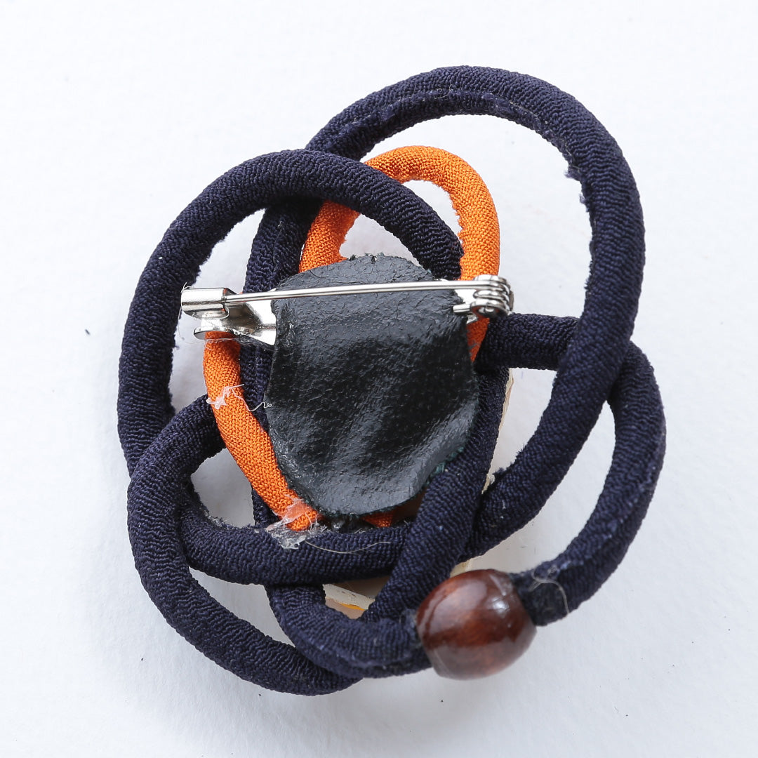 帯留め Aランク ハンドメイド ピン 紺系 1231-000116