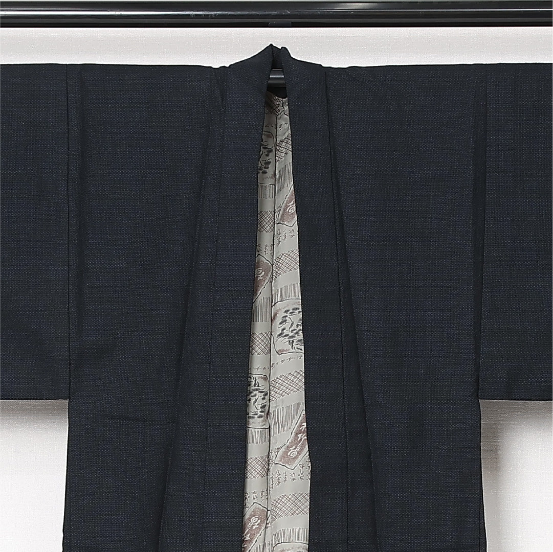 羽織 男性用 (本塩沢) 袷 身丈88cm 裄丈32cm 正絹 Aランク カジュアル XSサイズ 茶屋辻 亀甲絣 紺系 M4 1235-13041