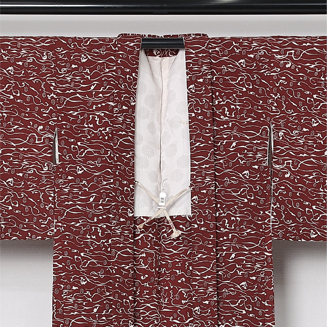 羽織 袷 身丈75cm 裄丈62cm 正絹 Aランク カジュアル Sサイズ 紐あり 創作柄 赤系 HP 1232-12789