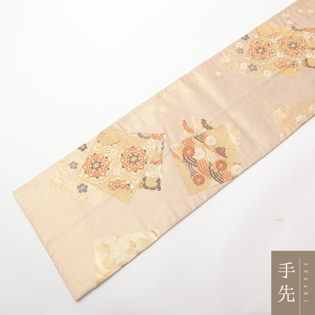 本金二重箔 袋帯 全通 帯丈422cm フォーマル Aランク 正絹 金箔 色紙 宝相華 吉祥文様 ベージュ系 1223-01470