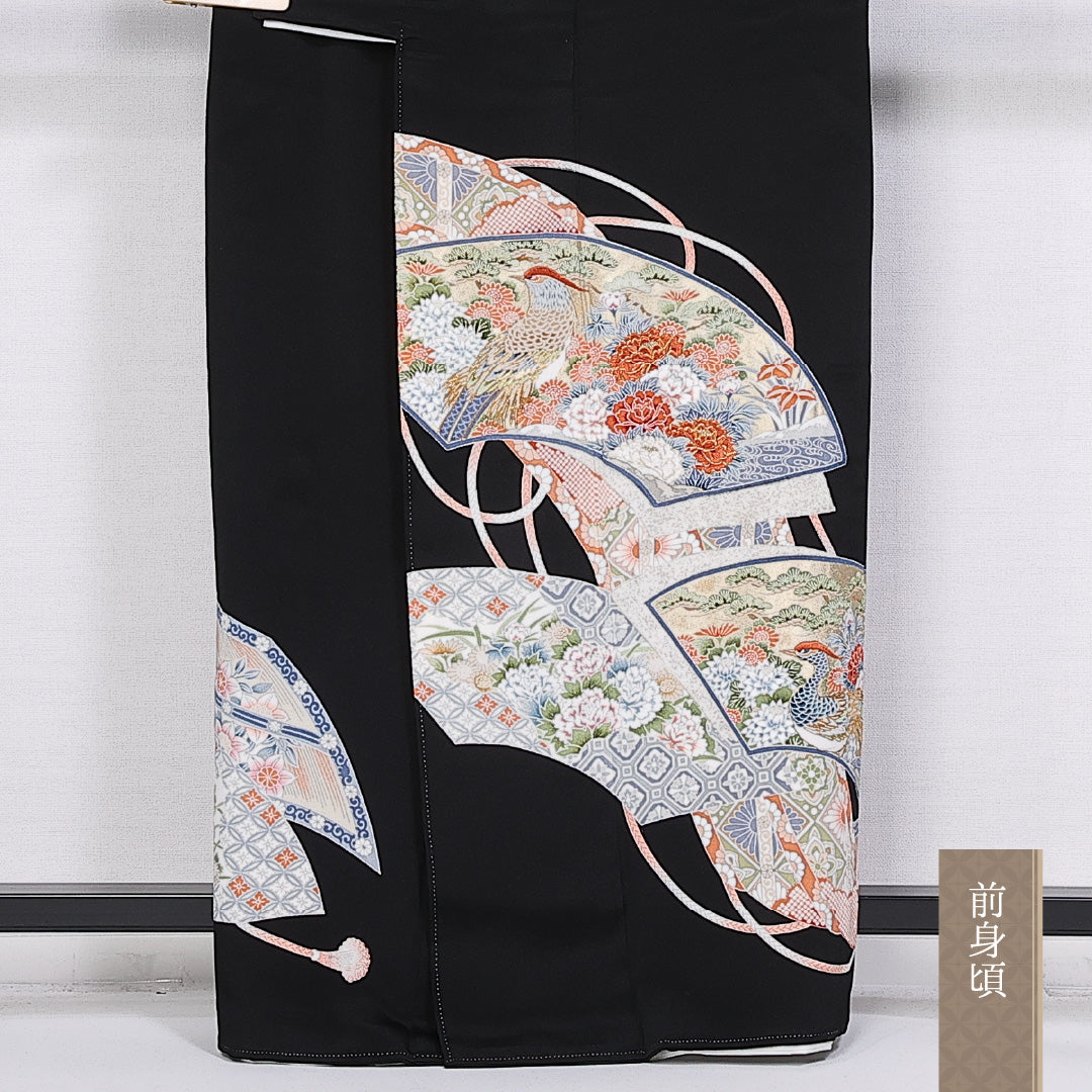 黒留袖 五つ紋 下り藤 身丈160cm 裄丈62cm Sランク 正絹 袷 比翼 広衿 L 刺繍 金駒刺繍 雉 扇 牡丹 フォーマル 黒系 1211-F0331