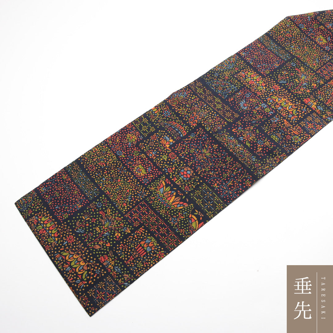 未使用品 九寸名古屋帯 Nランク 帯丈371cm 正絹 六通 名古屋仕立て 染め インフォーマル 塩瀬 創作柄 紺系 RP 1245-01772