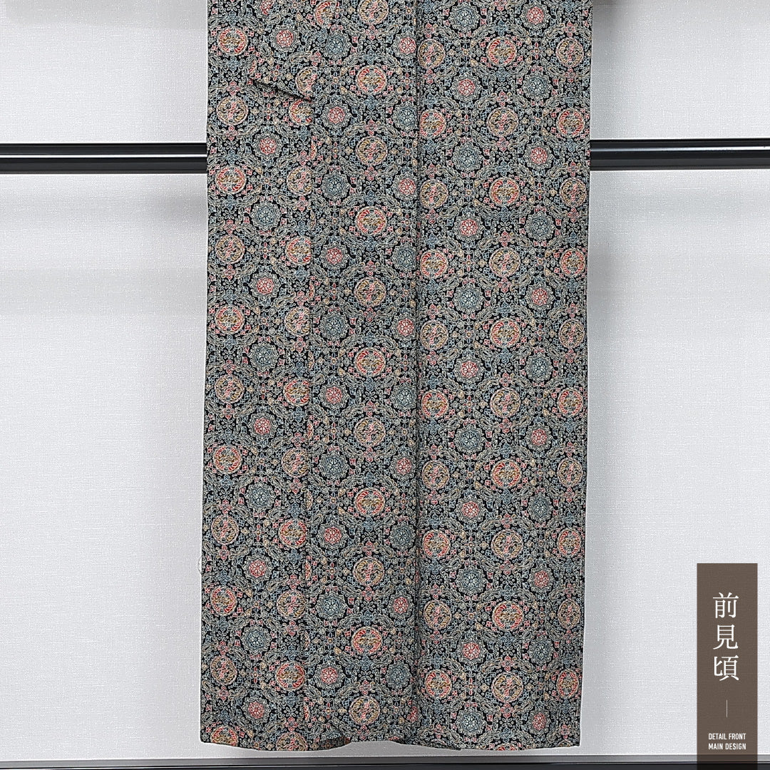 小紋 単衣 身丈148cm 裄丈61cm 正絹 Aランク インフォーマル バチ衿 XSサイズ 染め紬 宝相華 向かい鳥 黒系 RP 1221-12024