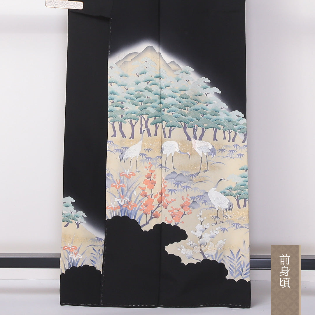 黒留袖 袷 身丈164cm 裄64.5cm 正絹 五つ紋 比翼仕立て 片喰 鶴 松 菖蒲 黒系 Bランク 1211-00136