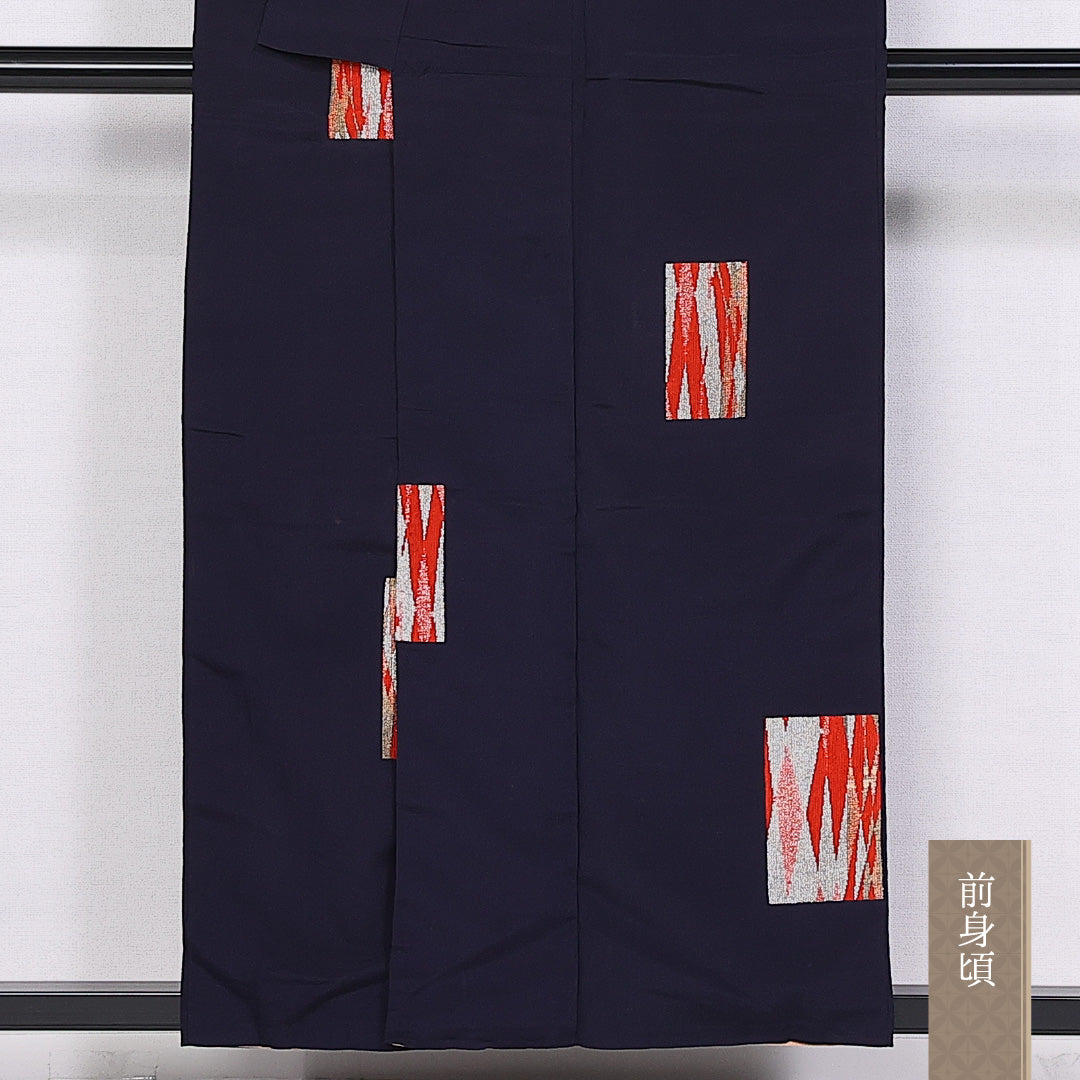 アンティーク お召 袷 身丈156cm 裄丈64cm 正絹 Cランク 広衿 Mサイズ 漆糸 創作柄 紺系 RP 1222-10488