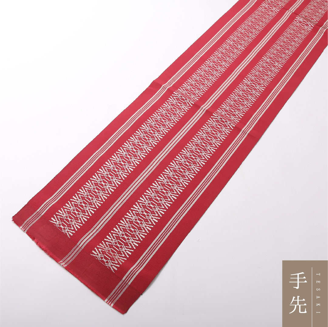 名古屋帯 帯丈392cm 開き仕立て 未仕立て 全通 Aランク カジュアル 正絹 本場筑前博多織 献上柄 伝統的 落ち着き 赤系 1224-03085