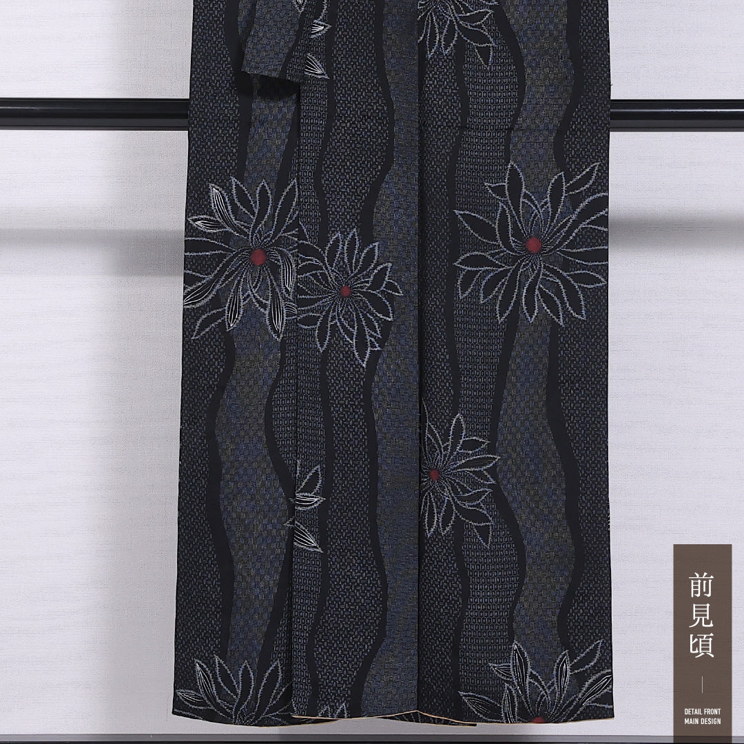 小紋 袷 身丈147cm 裄丈62cm 正絹 Sランク インフォーマル バチ衿 XSサイズ よろけ縞 黒系 RP 1221-11845