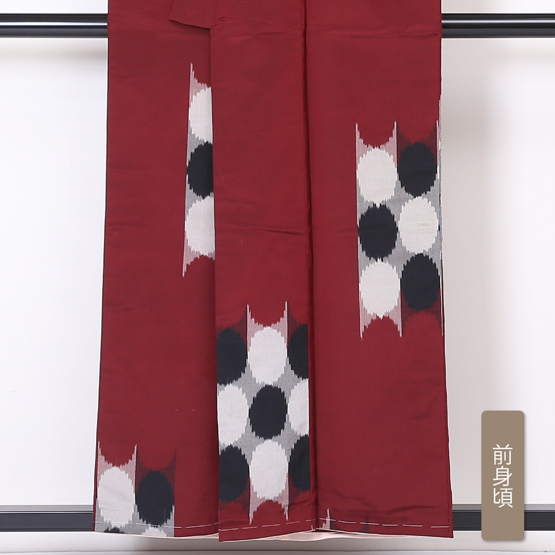 紬 袷 身丈155cm 裄62cm 正絹 赤系 Aランク 絣模様 ドット モダン 1216-00790-3312