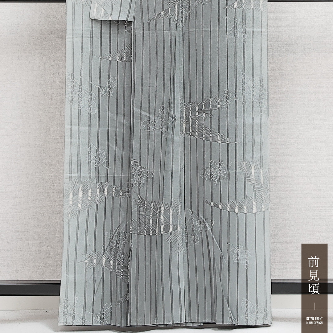 小紋 袷 身丈159cm 裄丈62cm 正絹 Sランク 紋意匠 (梶) インフォーマル 広衿 Mサイズ ぼかし染 羽 グレー系 RP 1221-13985