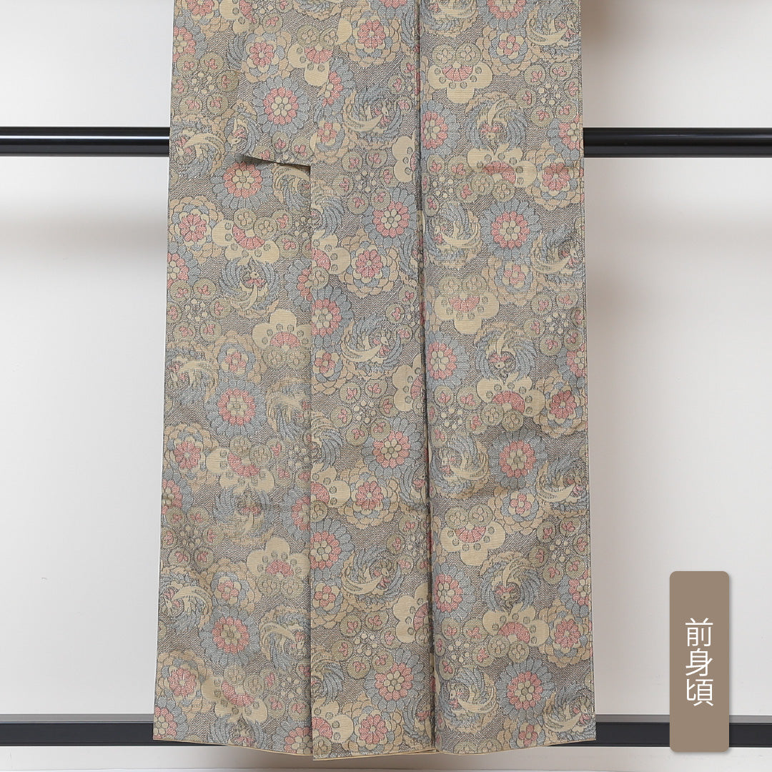 大島紬 袷 身丈153cm 裄64.5cm 正絹 クリーム系 Aランク 花柄 鳥 1216-00516-3215