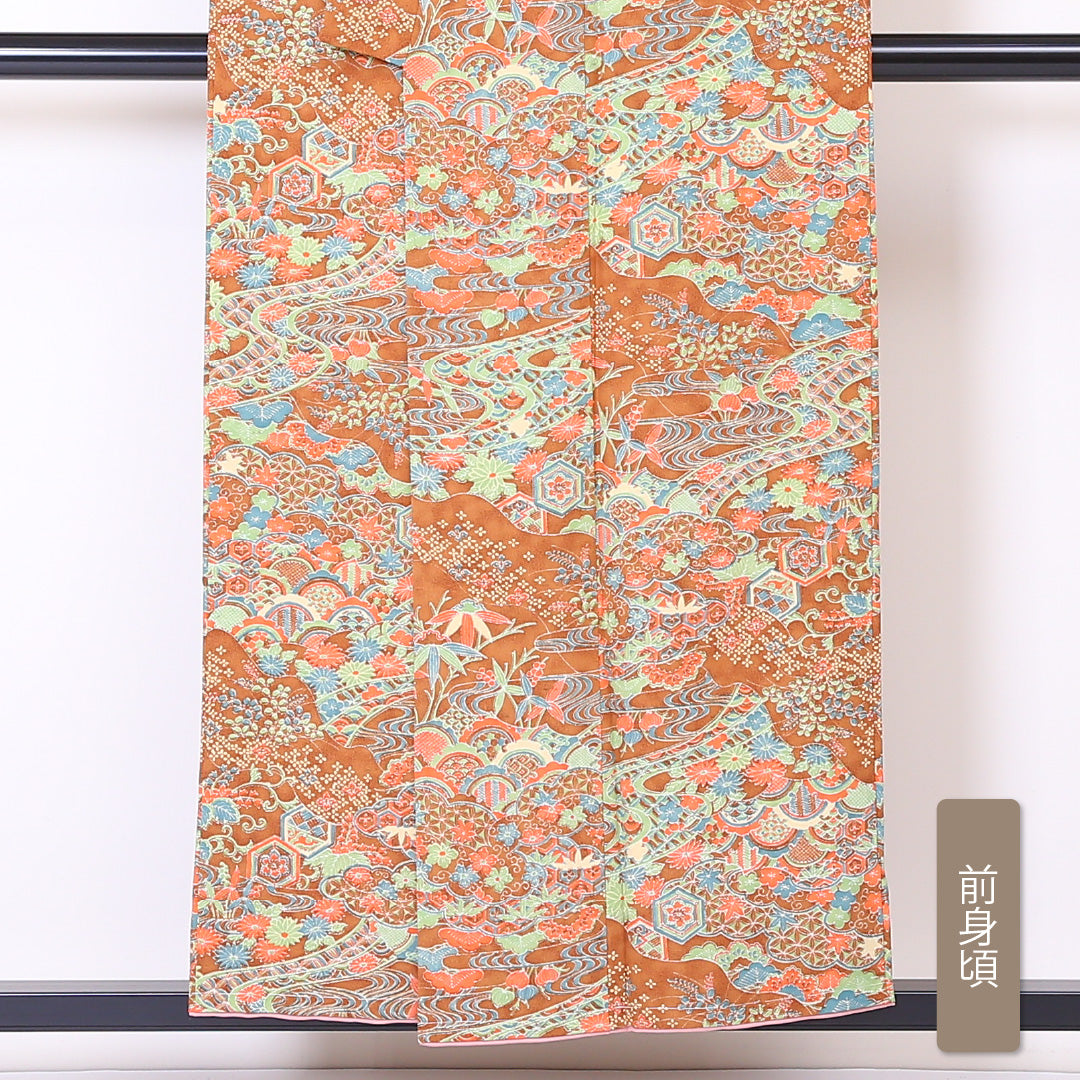 新古品 小紋 袷 身丈153cm 裄丈62cm 正絹 Nランク Sサイズ バチ衿 インフォーマル ちりめん 吉祥文様 桐 しつけ糸 茶系 1215-01890