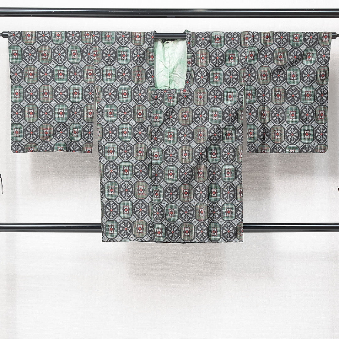 洗える着物 道行コート 袷 身丈85cm 裄丈65cm ポリエステル Sランク セミフォーマル Mサイズ ポケットあり 蜀江 グレー系 RP 1237-14669