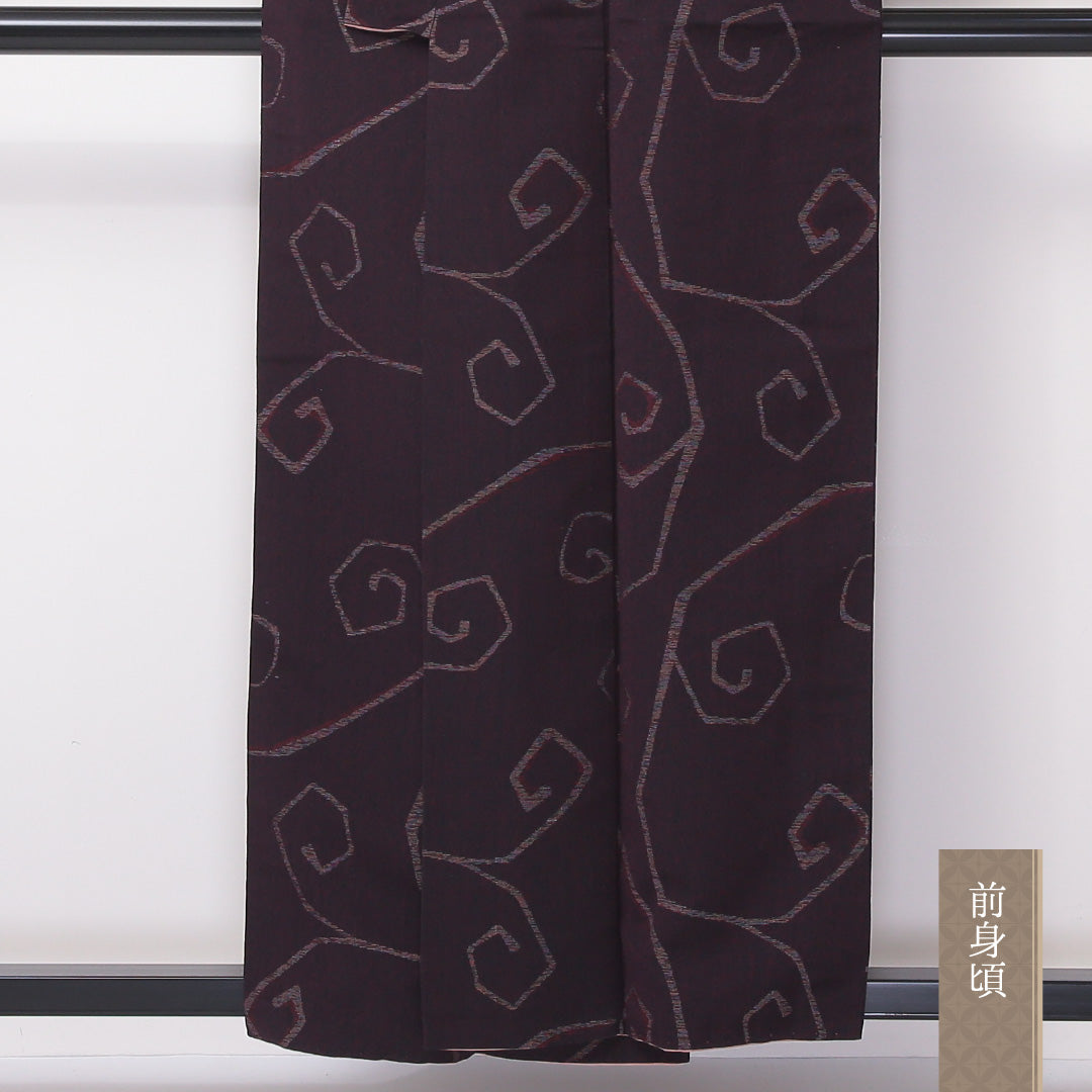 紬 袷 身丈157cm 裄丈64cm 正絹 Aランク カジュアル バチ衿 Mサイズ 幾何学柄 紫系 HP 1223-03565