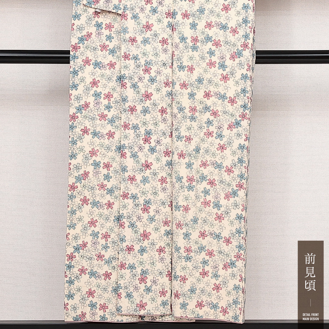 小紋 袷 身丈149cm 裄丈62cm 正絹 Aランク インフォーマル 広衿 XSサイズ 桜 クリーム系 RP 1221-14086