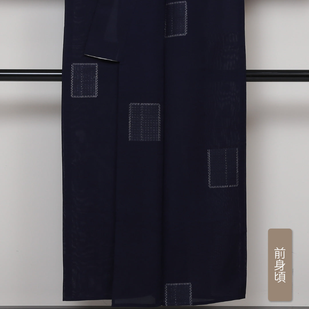 夏物 小紋 紗 身丈149cm 裄丈63cm 正絹 Aランク インフォーマル 広衿 XSサイズ 幾何学柄 紺系 RP 1221-01379