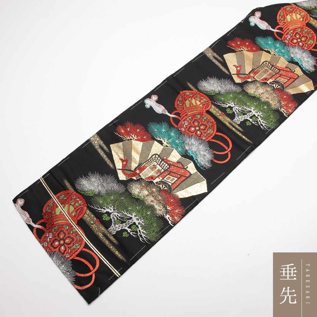 未使用品 九寸名古屋帯 Nランク 帯丈331cm 正絹 六通 名古屋仕立て 織り セミフォーマル 御所車 松 黒系 RP 1245-01775
