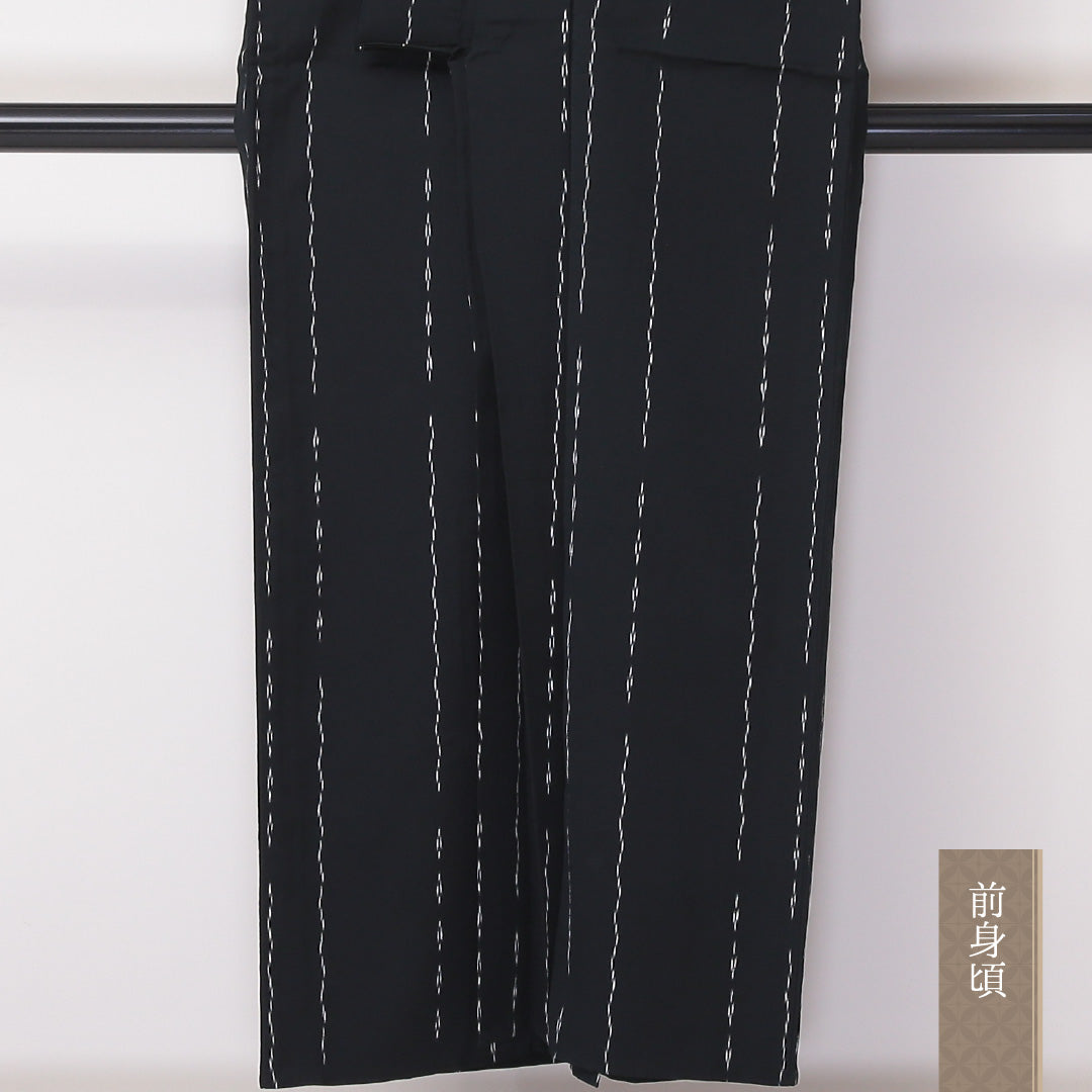 小紋 単衣 身丈149cm 裄63cm ポリエステル 洗える着物 居敷当て 肩当て 黒系 Cランク 1215-02152