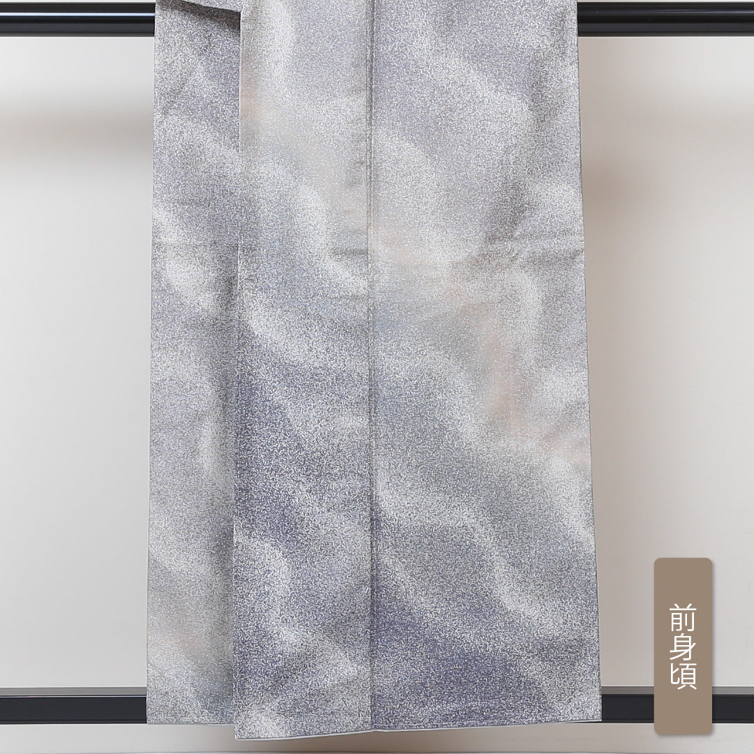 訪問着 (大島紬) 袷 身丈153cm 裄丈63cm 正絹 Sランク インフォーマル 広衿 Sサイズ 経緯絣 ぼかし染 抽象柄 グレー系 M4 1217-04358
