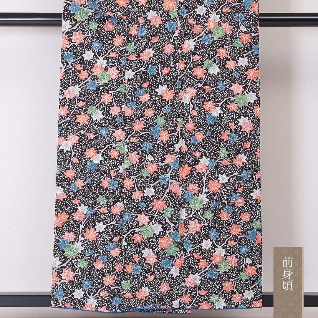 小紋 袷 身丈155cm 裄丈61cm 正絹 Sランク インフォーマル 広衿 Mサイズ 紅葉 黒系 RP 1221-02063