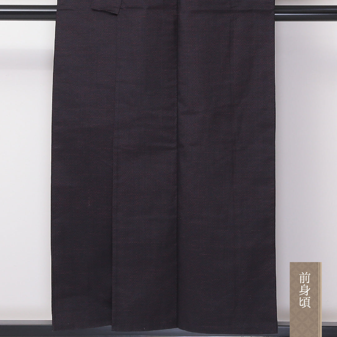 紬 単衣 身丈152cm 裄62.5cm 正絹 十字絣 肩当て 真綿紬 黒系 Aランク 1216-01090