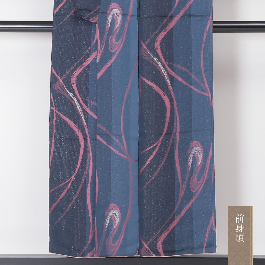 洗える着物 紬 袷 身丈150cm 裄丈61cm ポリエステル Aランク カジュアル バチ衿 Sサイズ 漆糸 創作柄 青系 RP 1223-03366