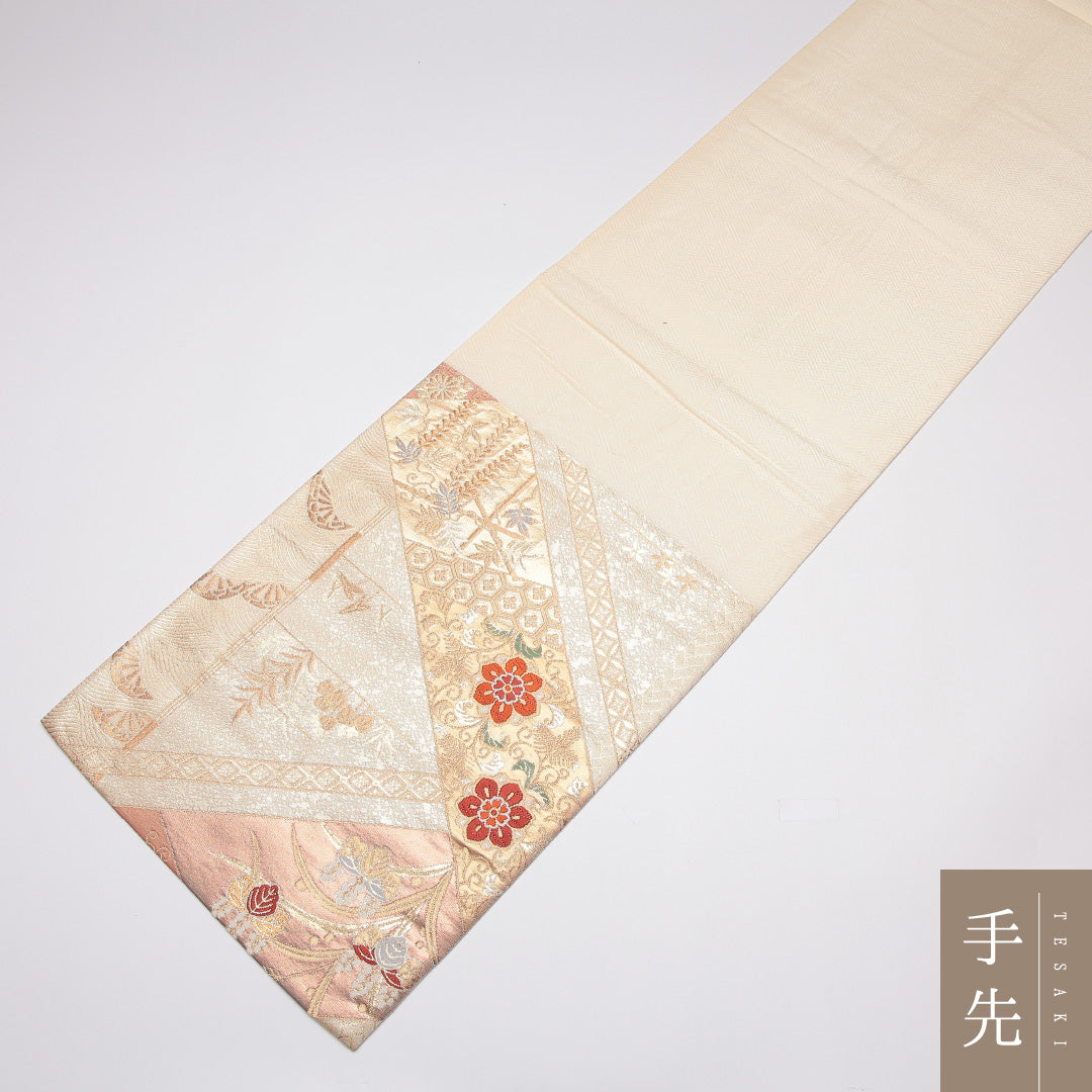 袋帯 帯丈424cm 正絹 六通 フォーマル 裂取り 宝相華 金系 ピンク系 1243-01187