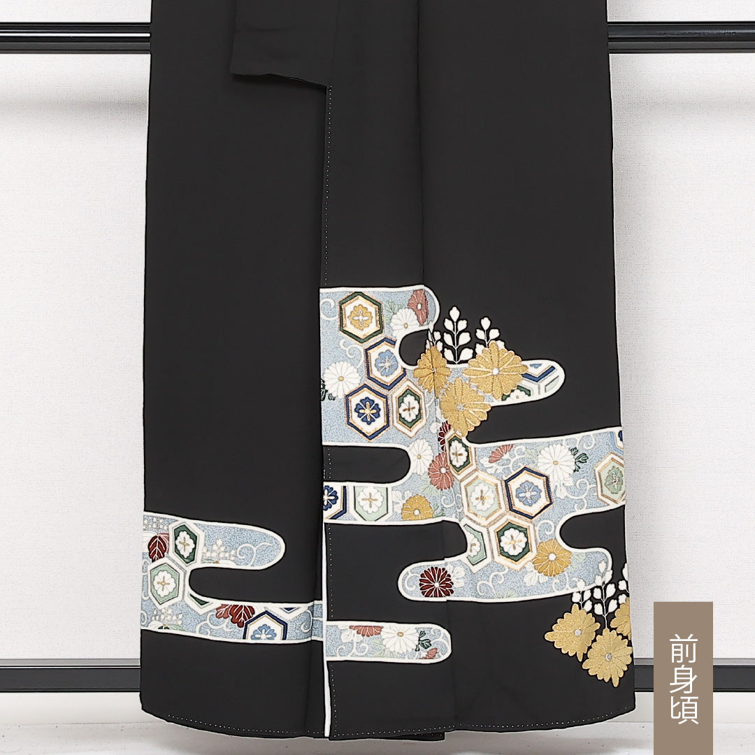 黒留袖 五つ紋 五三桐 身丈156cm 裄丈64cm Aランク 正絹 袷 比翼 広衿 M エ霞 花菱亀甲 フォーマル 古典的 しとやか 黒系 1211-F0594