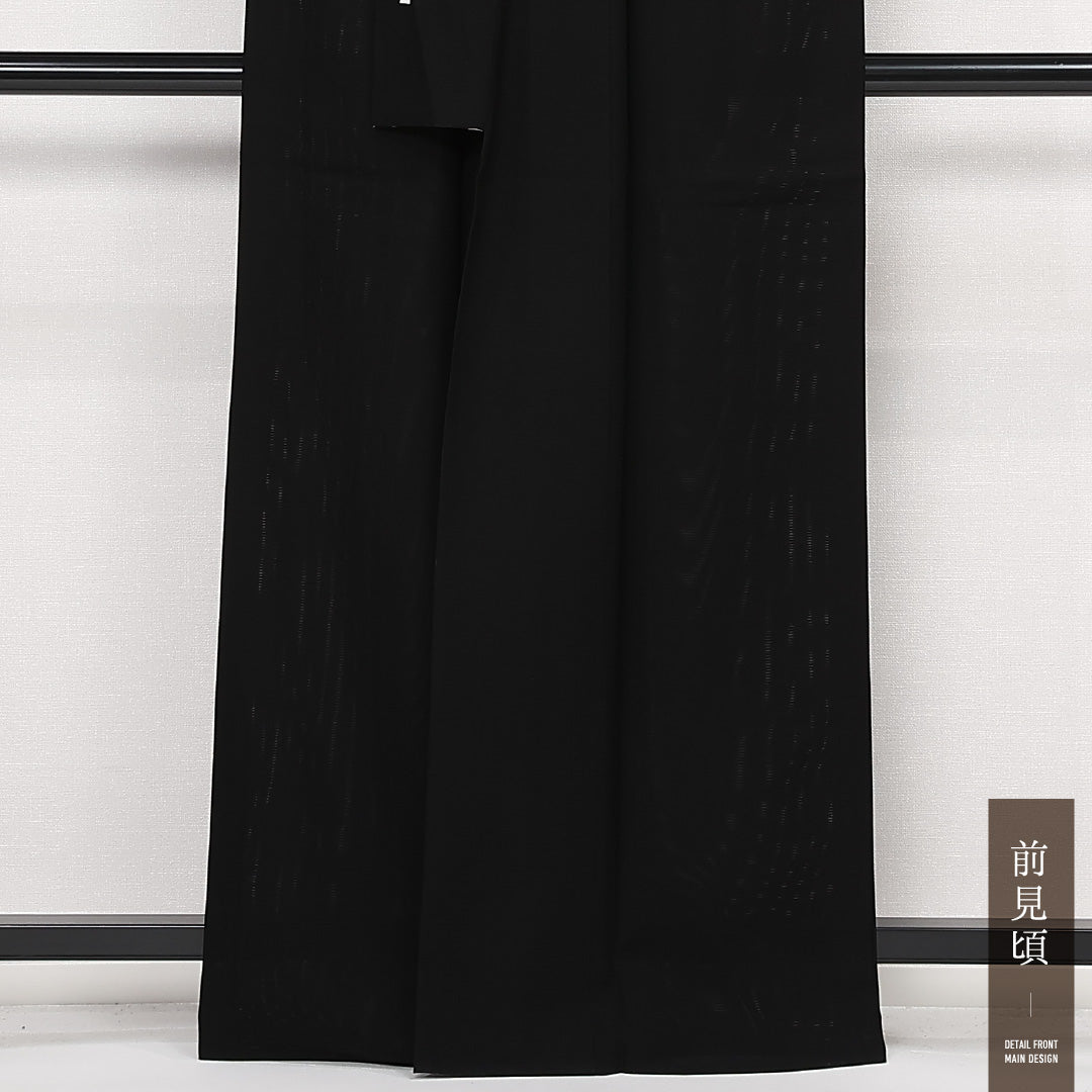 未使用品 黒紋付 五つ紋 扇に井桁 身丈162cm 裄丈65.5cm Nランク ポリエステル 洗える着物 夏物 広衿 L しつけ糸 フォーマル 黒系 1299-F0552